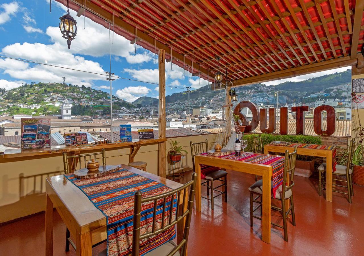 Friends Hotel & Rooftop Quito Exterior photo